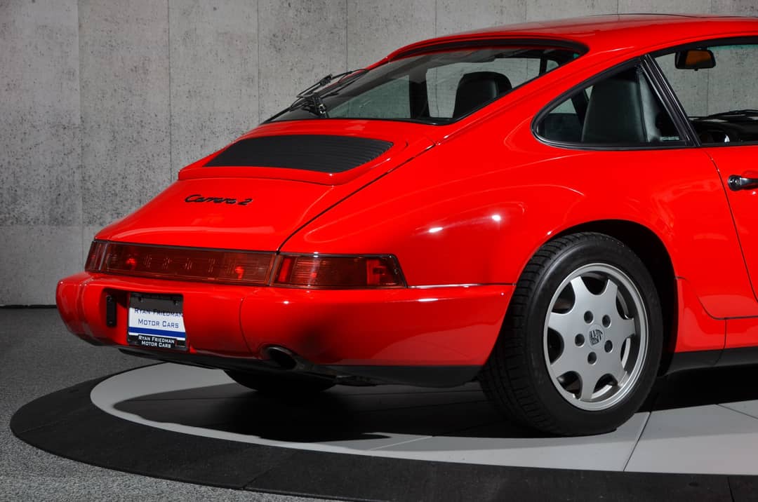1990 Porsche 911 Carrera 2 — photo 16