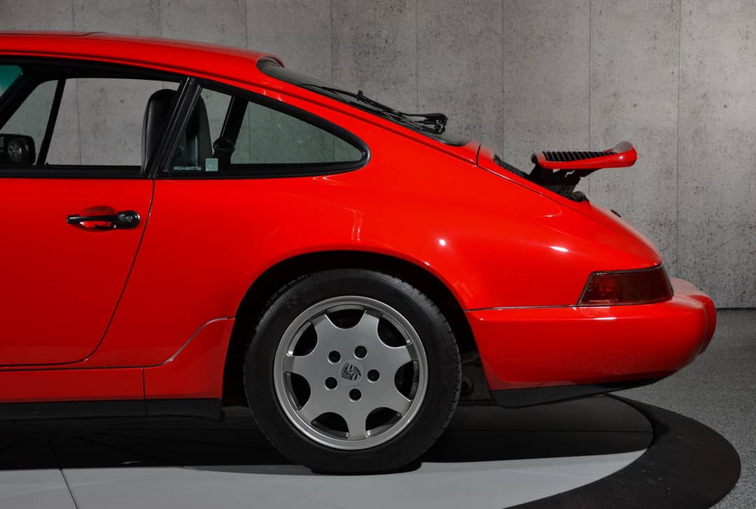 1990 Porsche 911 Carrera 2 — photo 31