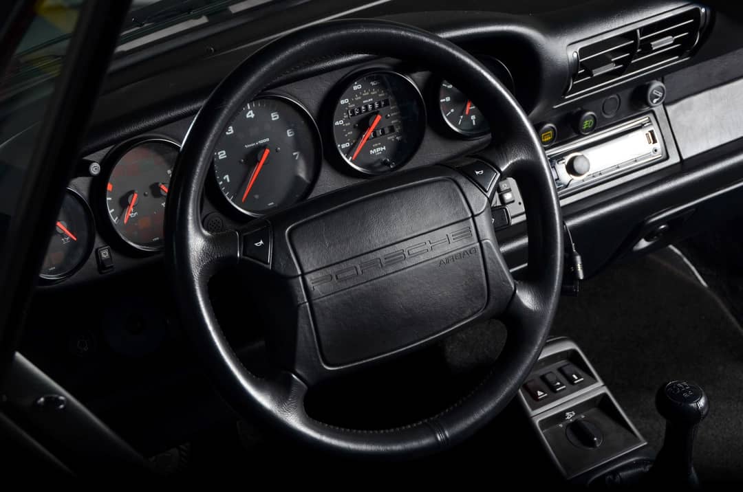 1990 Porsche 911 Carrera 2 — photo 40