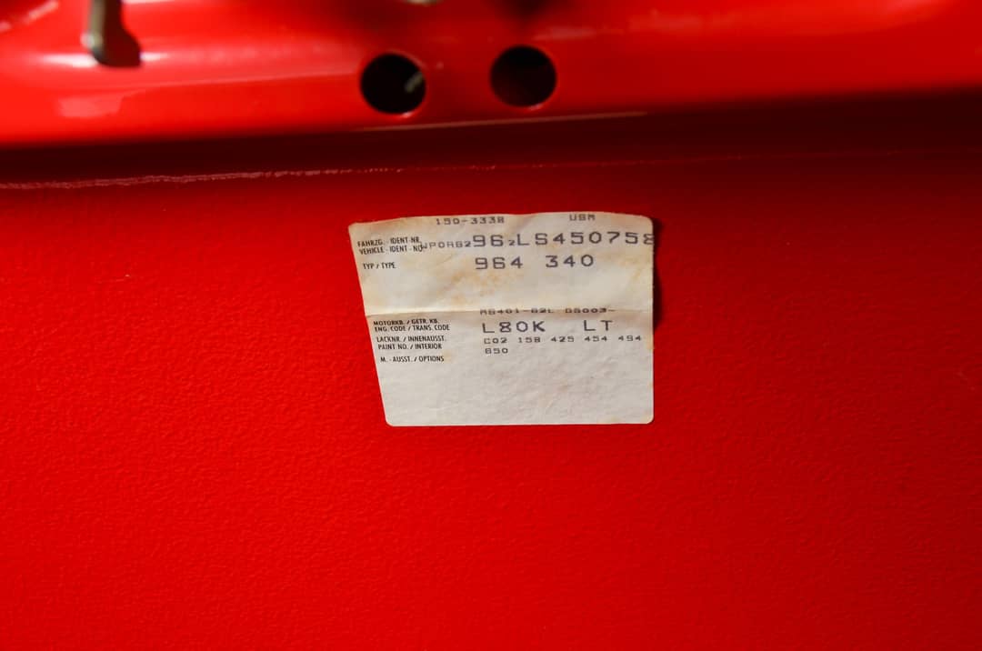 1990 Porsche 911 Carrera 2 — photo 10