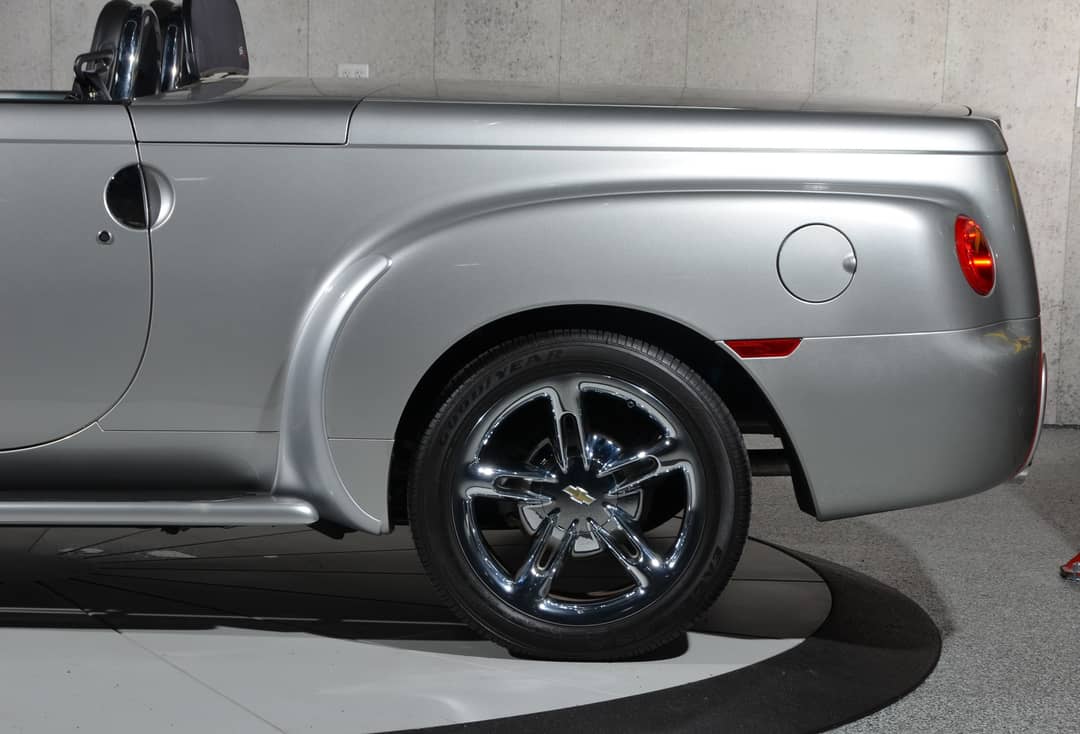2006 Chevrolet SSR — photo 23