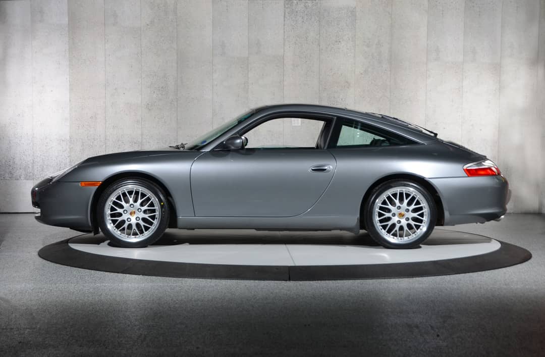 2002 Porsche 911 Targa — photo 31