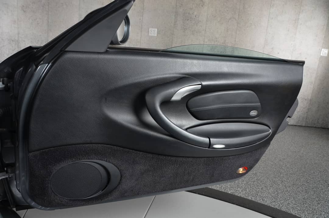 2002 Porsche 911 Targa — photo 54