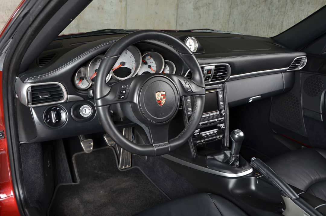 2012 Porsche 911 Carrera S — photo 32