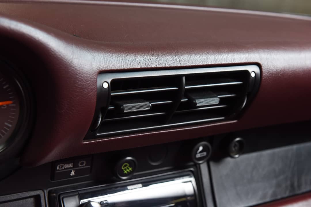1987 Porsche 911 Carrera — photo 34