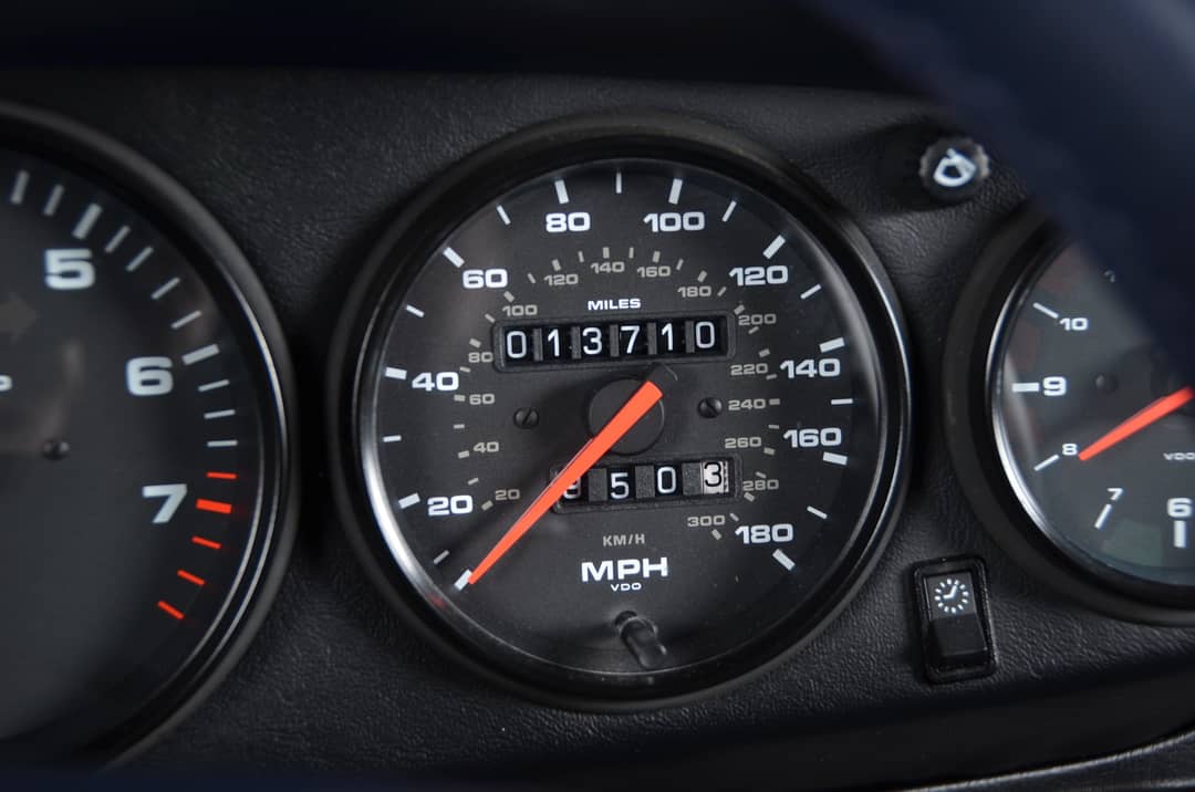 1996 Porsche 911 Carrera — photo 38