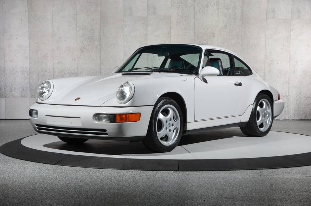 1992 Porsche 911 Carrera 4 — photo 18