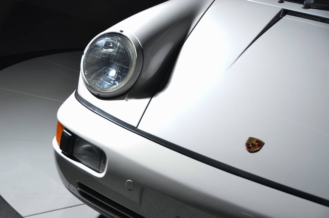 1992 Porsche 911 Carrera 4 — photo 20