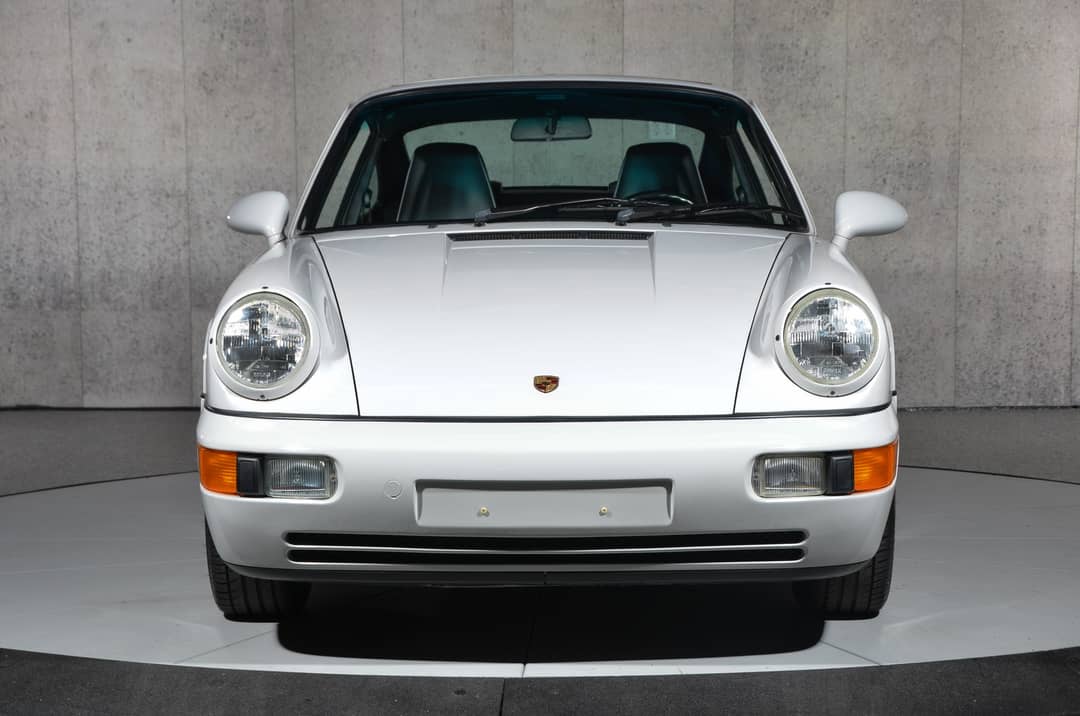 1992 Porsche 911 Carrera 4 — photo 29