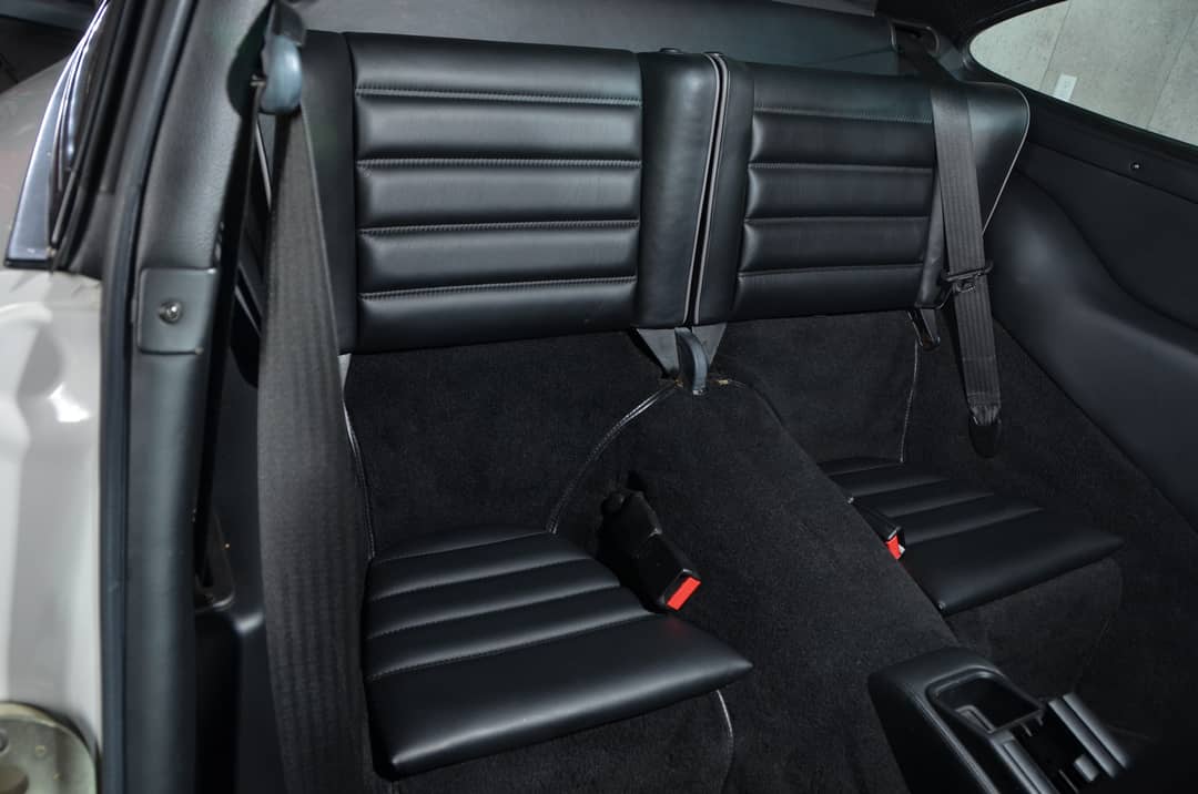 1992 Porsche 911 Carrera 4 — photo 49