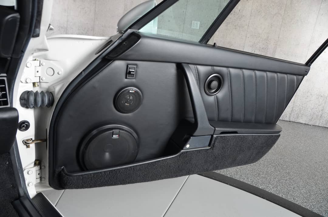 1992 Porsche 911 Carrera 4 — photo 55
