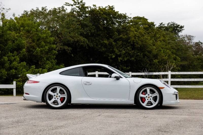 2016 Porsche 911 Carrera S — photo 2