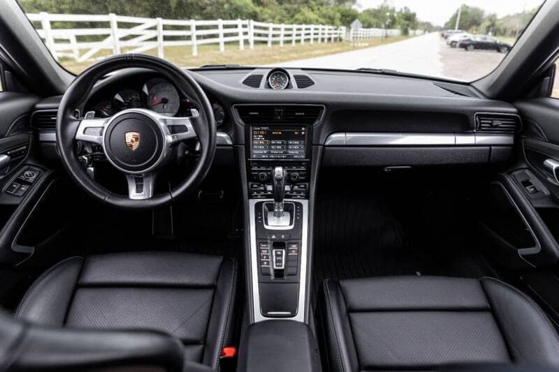 2016 Porsche 911 Carrera S — photo 18
