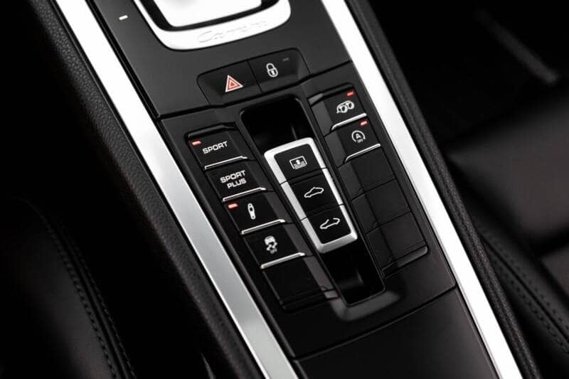 2016 Porsche 911 Carrera S — photo 25