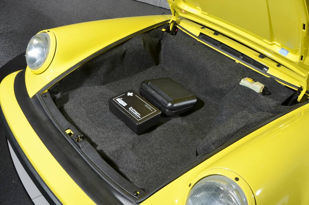 1989 Porsche 911 Carrera Speedster — photo 11
