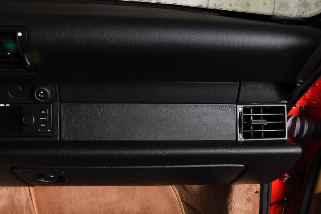 1996 Porsche 911 Carrera — photo 36
