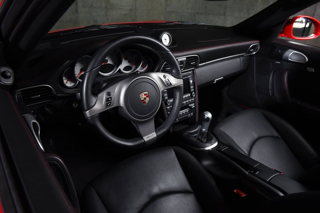 2010 Porsche 911 Turbo — photo 32