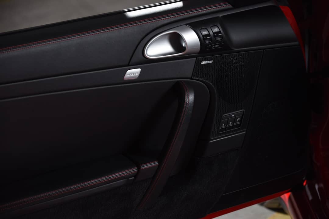 2010 Porsche 911 Turbo — photo 41