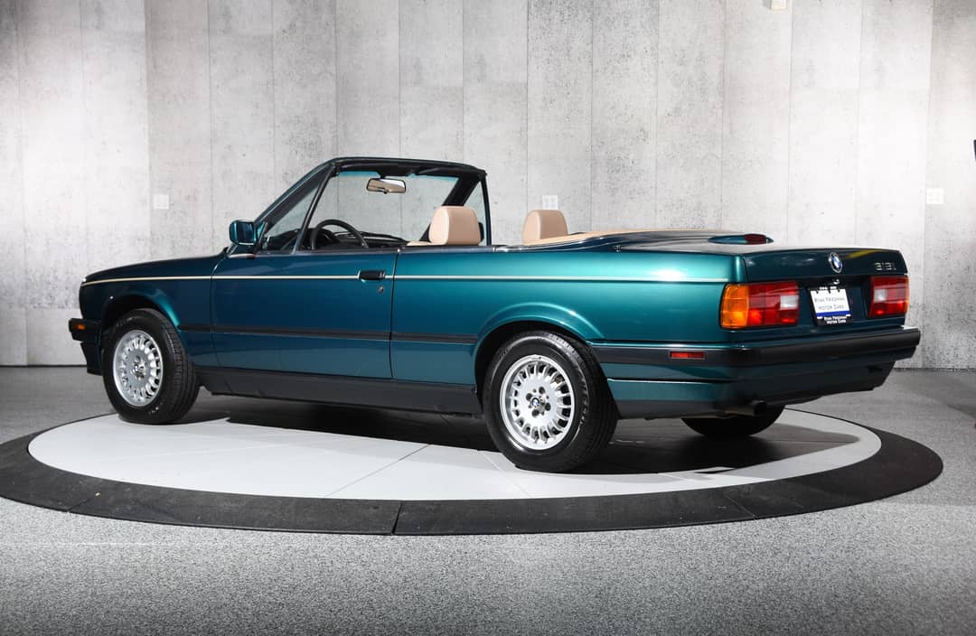 1991 BMW 3 Series 318i — photo 7