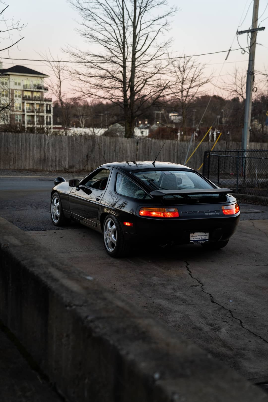 1989 Porsche 928 S4 — photo 12