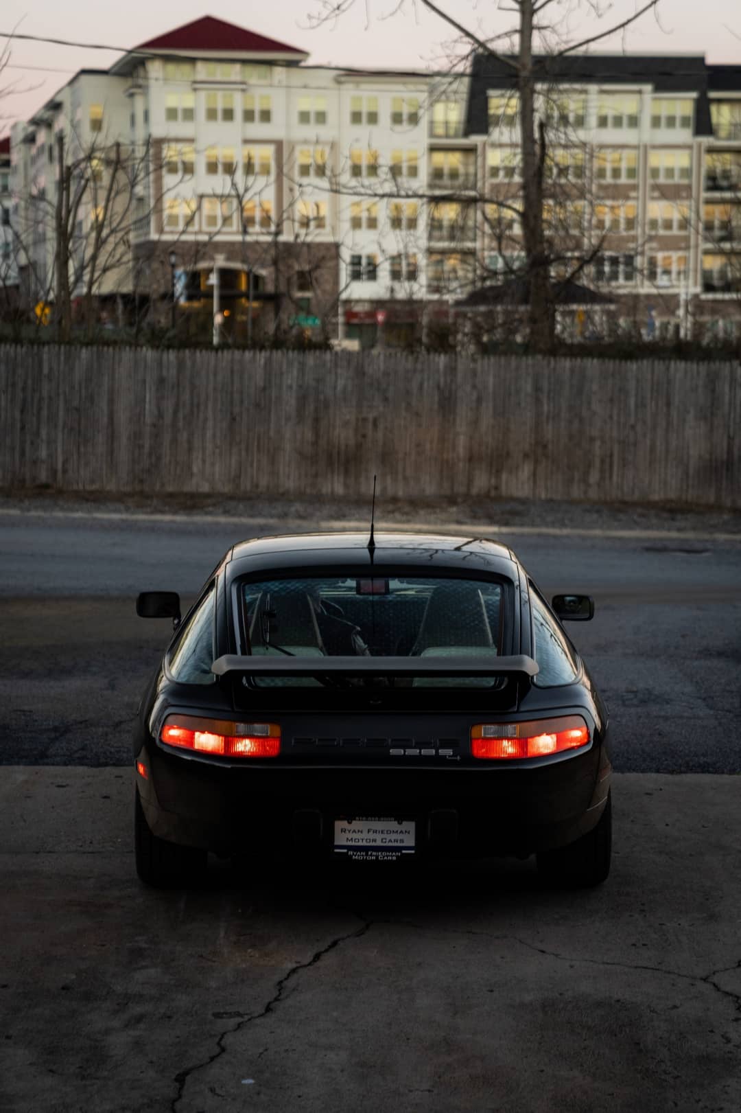 1989 Porsche 928 S4 — photo 20
