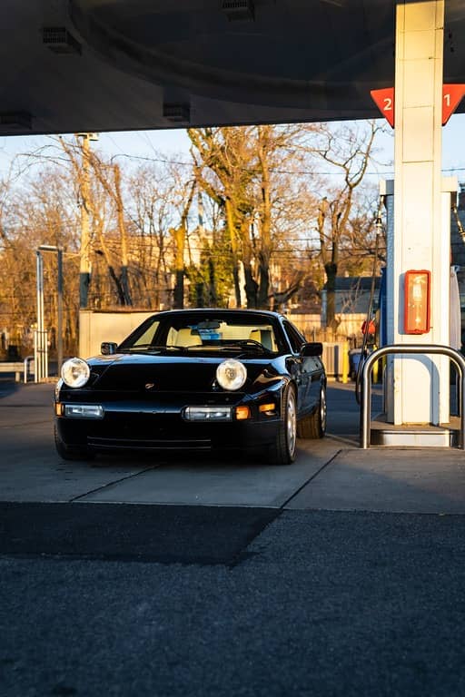 1989 Porsche 928 S4 — photo 23