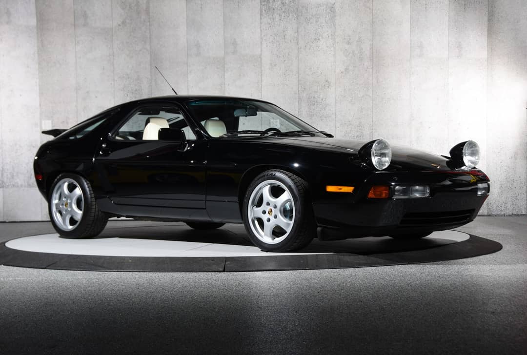 1989 Porsche 928 S4 — photo 5