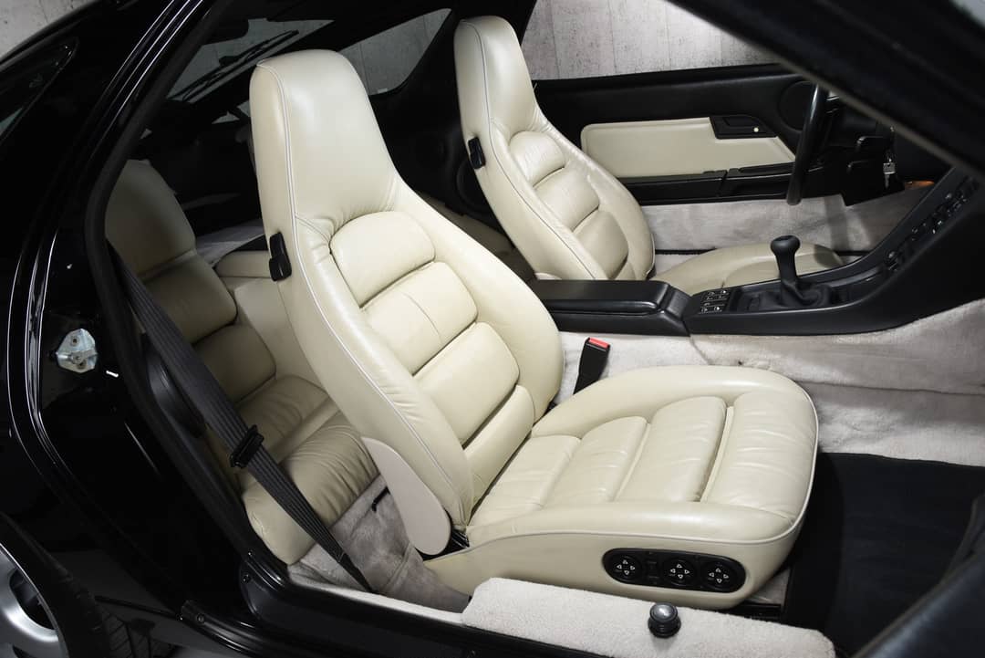 1989 Porsche 928 S4 — photo 53