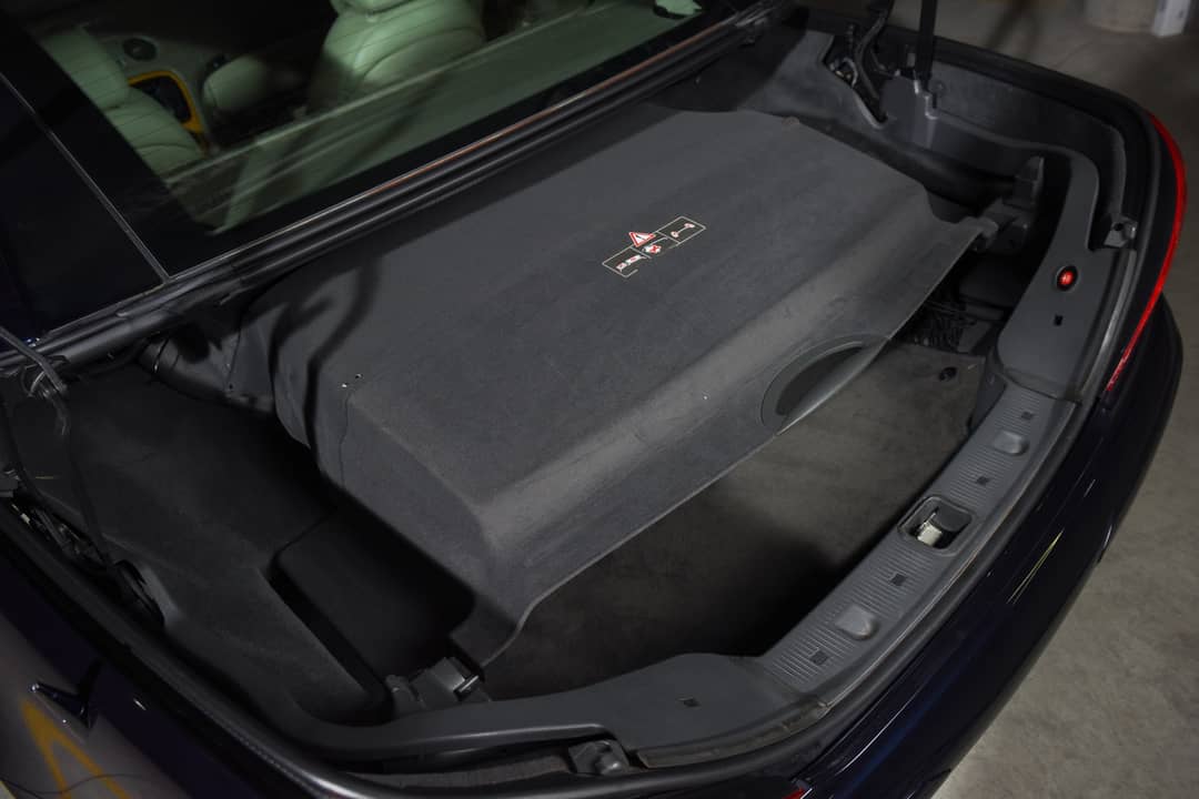 2004 Mercedes-Benz SL-Class SL 500 — photo 32