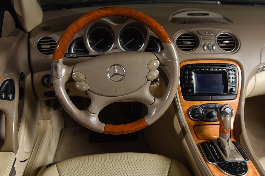 2004 Mercedes-Benz SL-Class SL 500 — photo 37