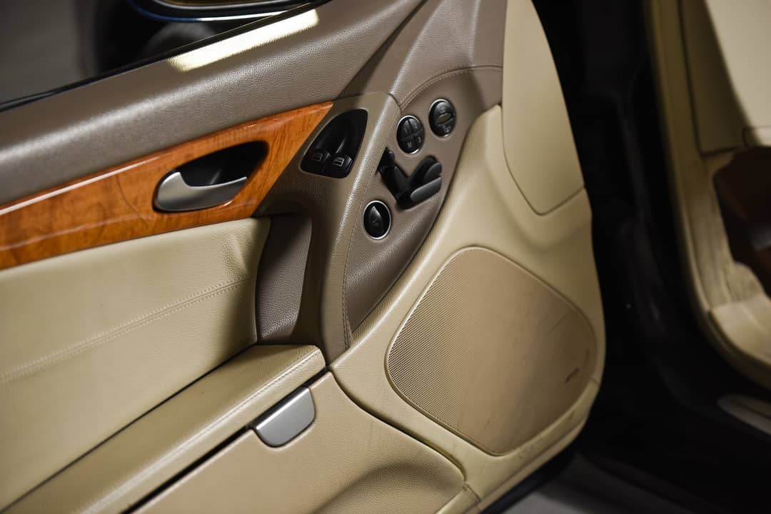 2004 Mercedes-Benz SL-Class SL 500 — photo 44