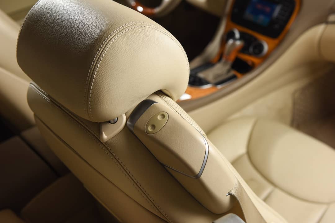 2004 Mercedes-Benz SL-Class SL 500 — photo 52