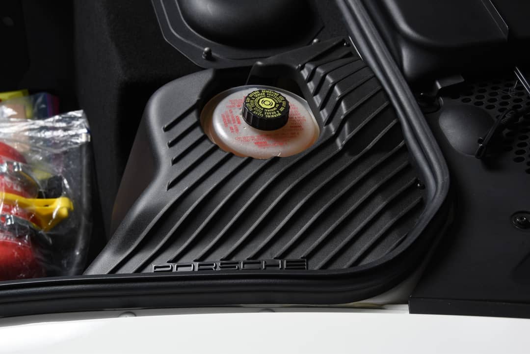 2004 Porsche 911 GT3 RS — photo 13