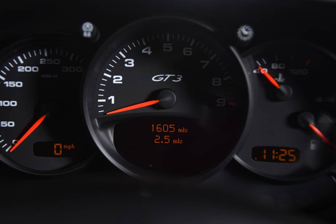 2004 Porsche 911 GT3 RS — photo 36