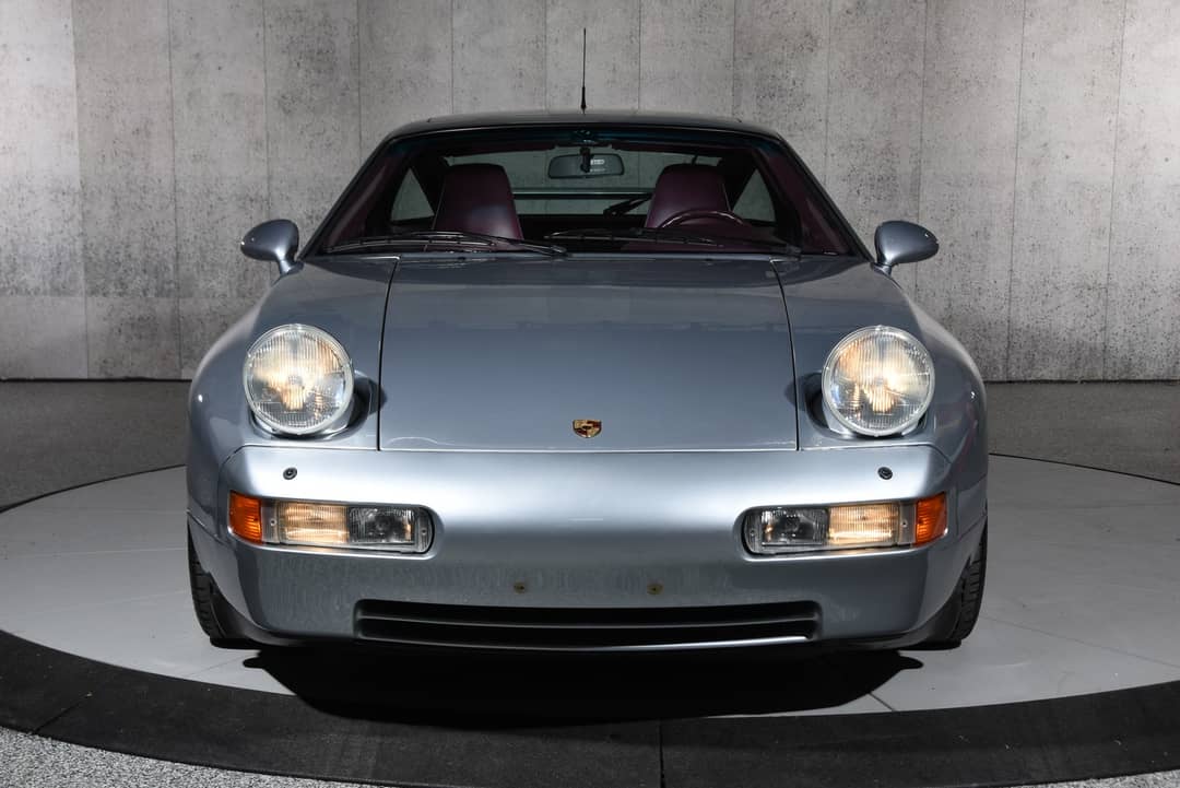1992 Porsche 928 GTS — photo 19