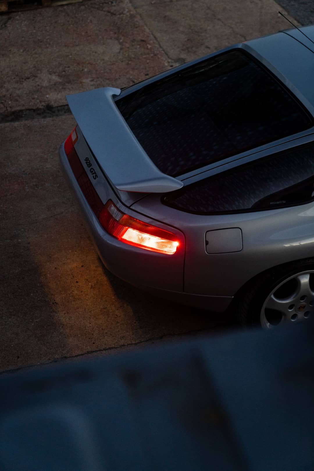 1992 Porsche 928 GTS — photo 28