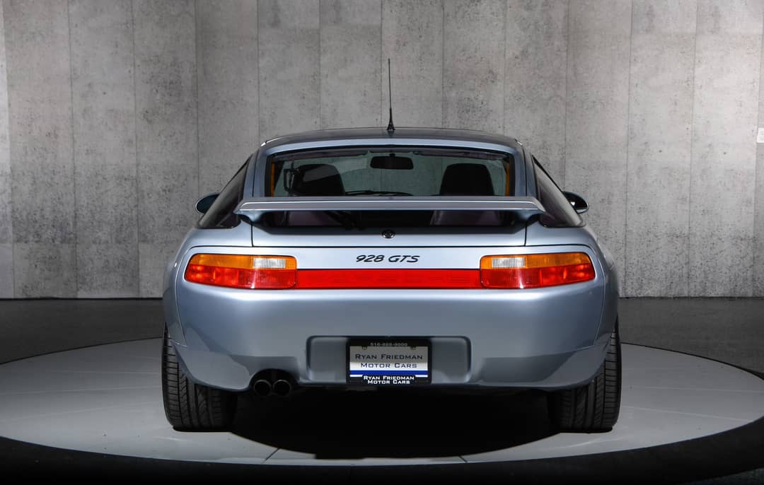 1992 Porsche 928 GTS — photo 30
