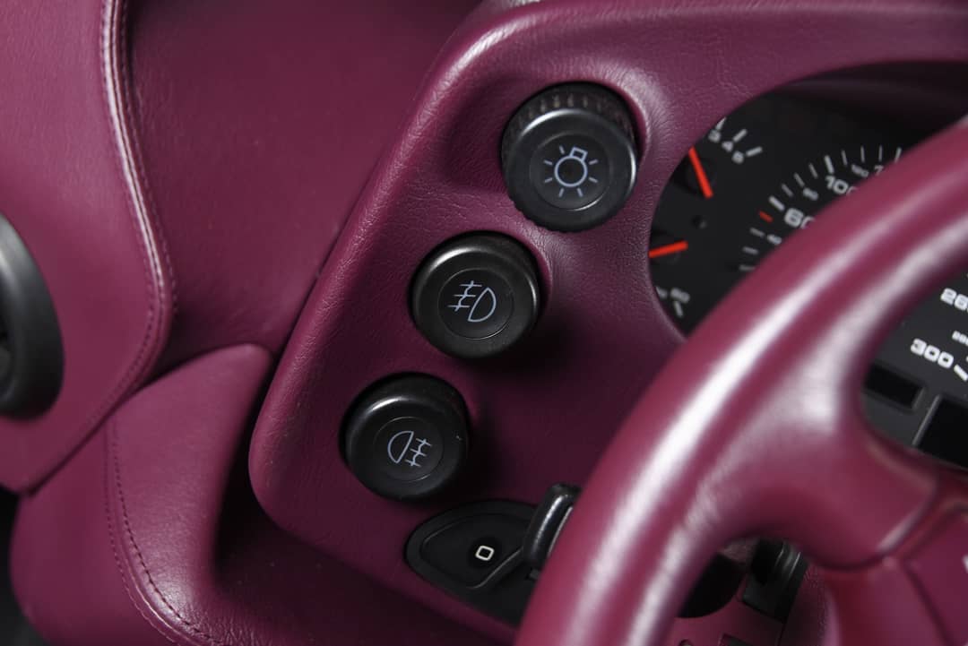 1992 Porsche 928 GTS — photo 50