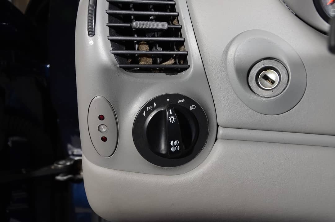 2004 Porsche 911 Carrera 4S — photo 11