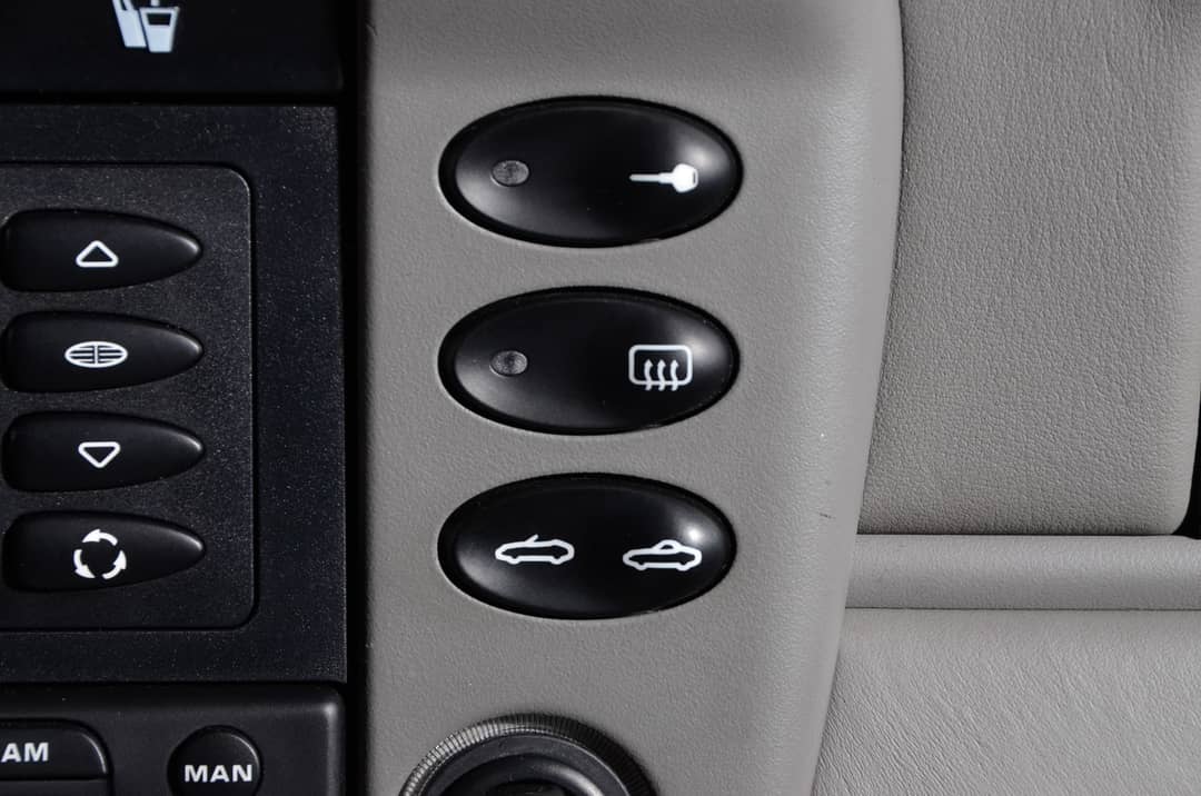 2004 Porsche 911 Carrera 4S — photo 19