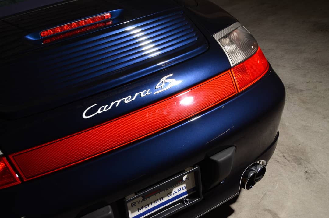 2004 Porsche 911 Carrera 4S — photo 8