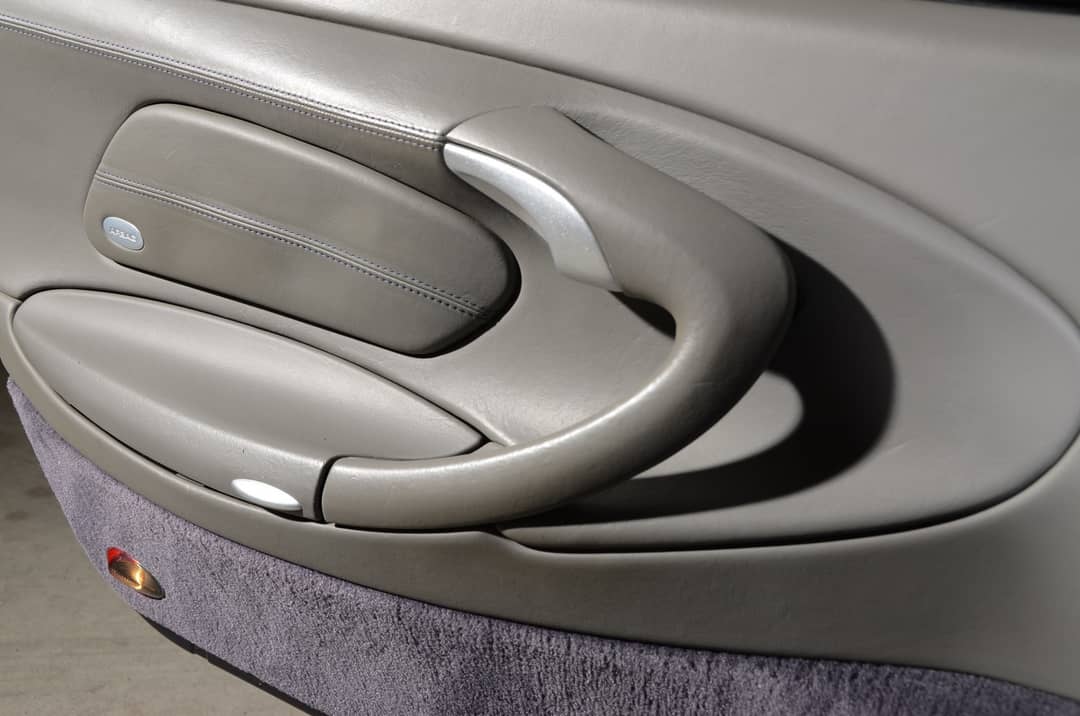 2004 Porsche 911 Carrera 4S — photo 9