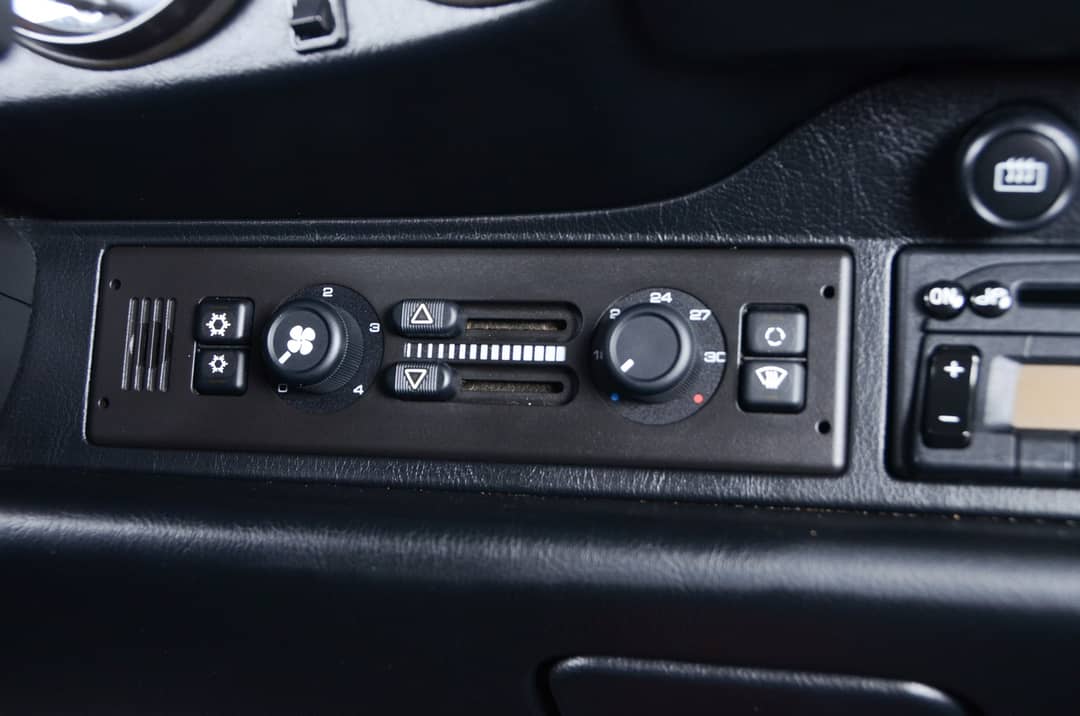 1997 Porsche 911 Carrera — photo 35