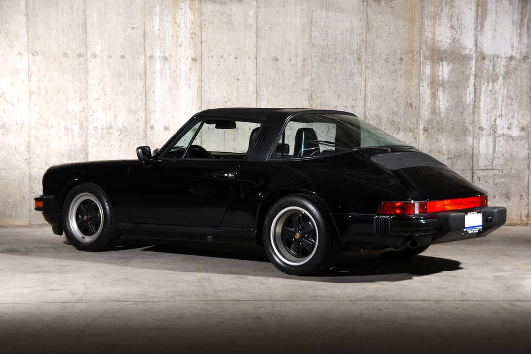 1989 Porsche 911 Targa — photo 17