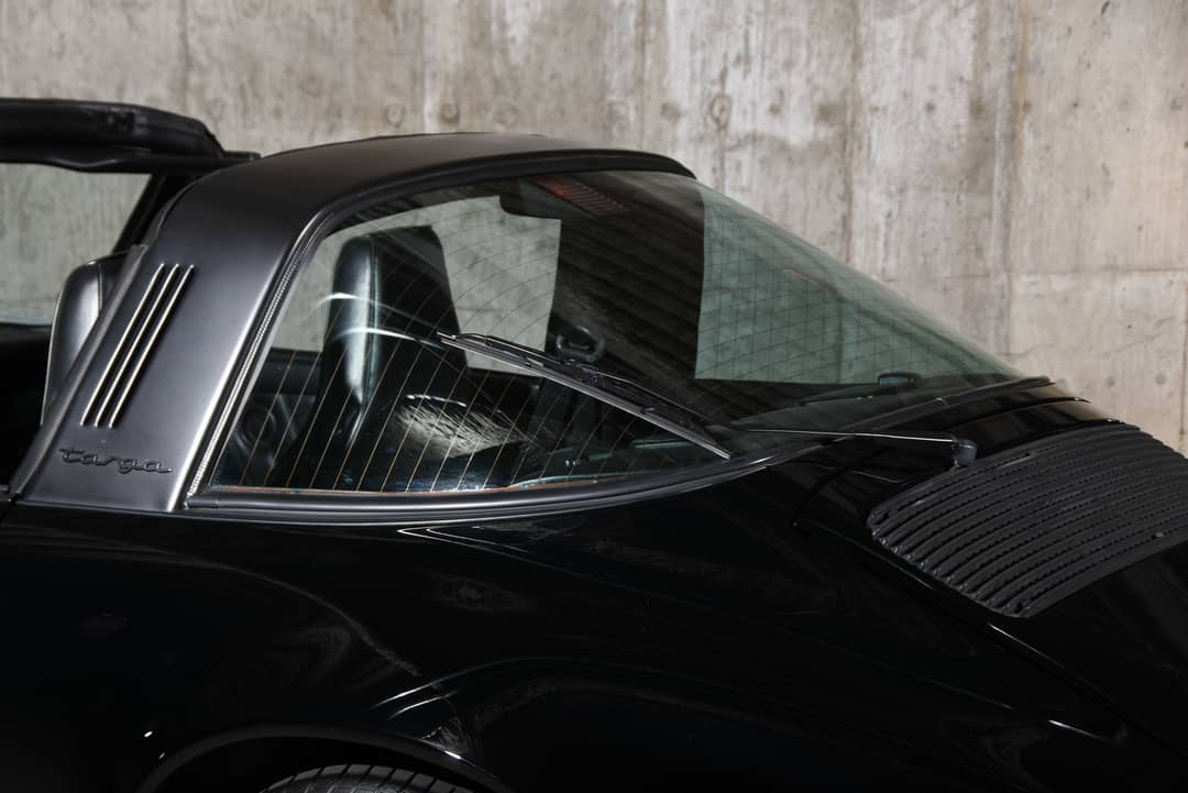 1989 Porsche 911 Targa — photo 19