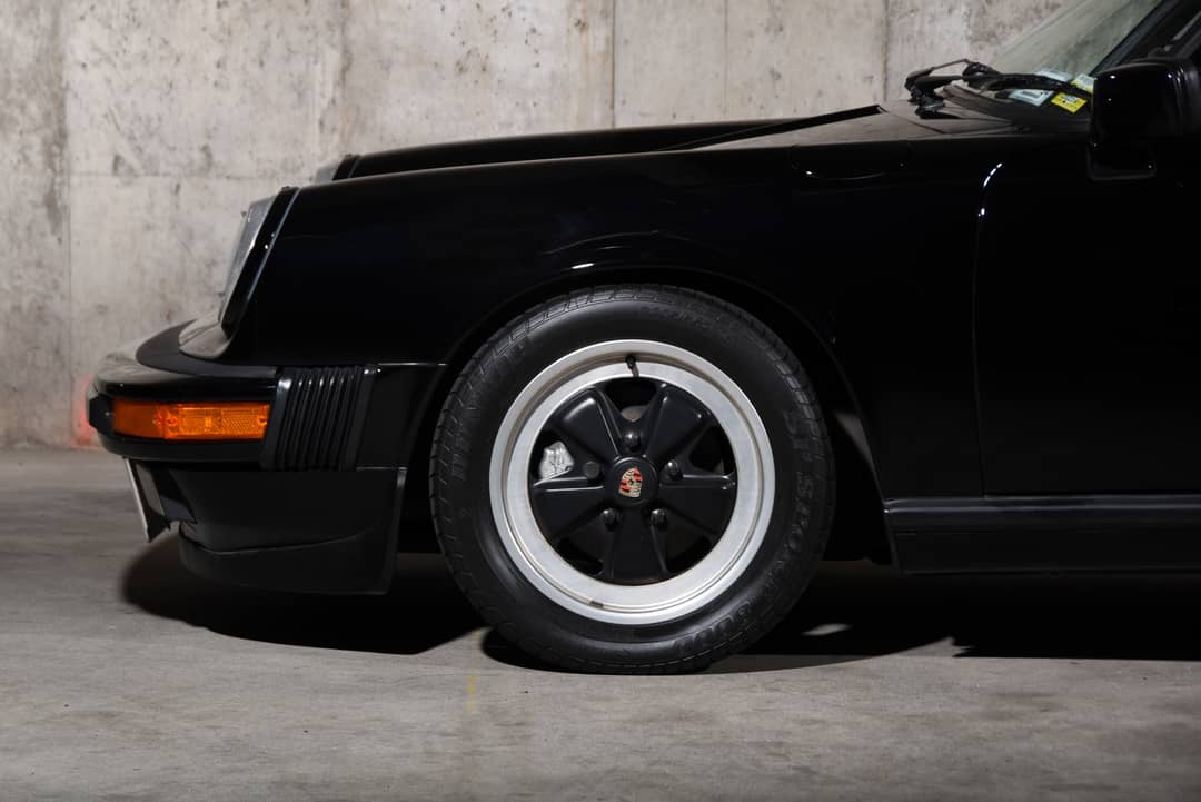 1989 Porsche 911 Targa — photo 31
