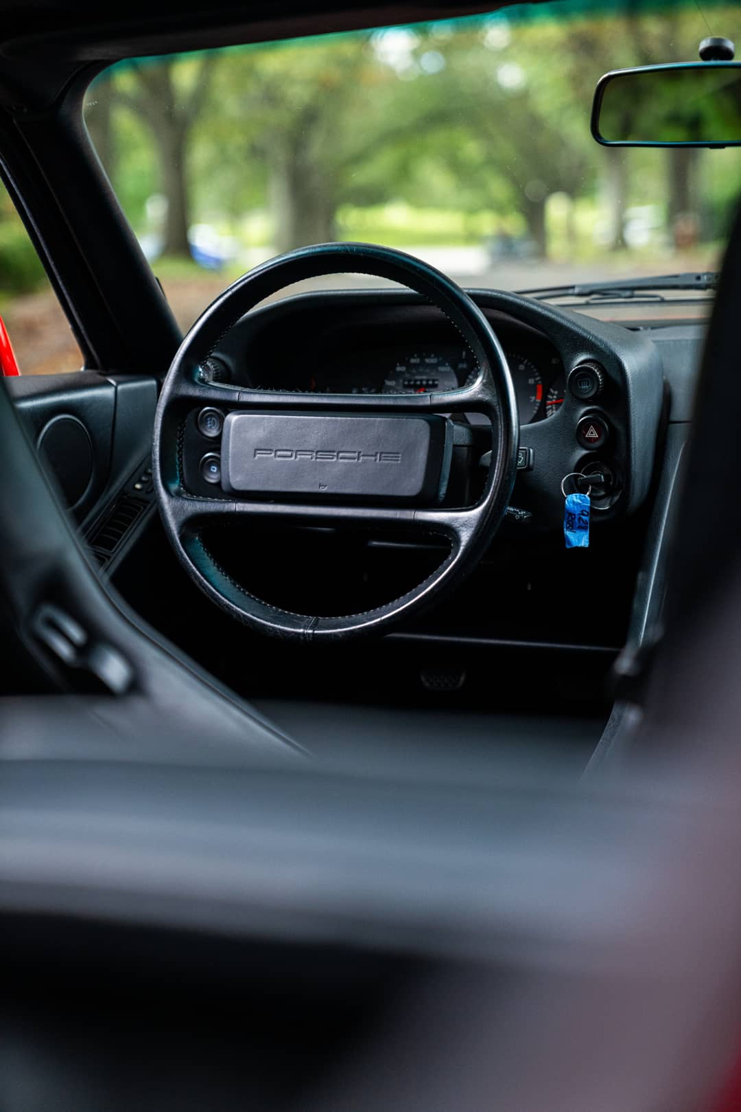 1988 Porsche 928 S4 — photo 24