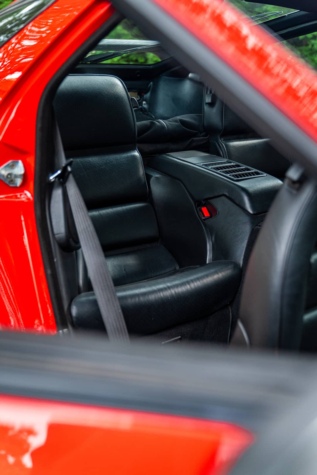 1988 Porsche 928 S4 — photo 31