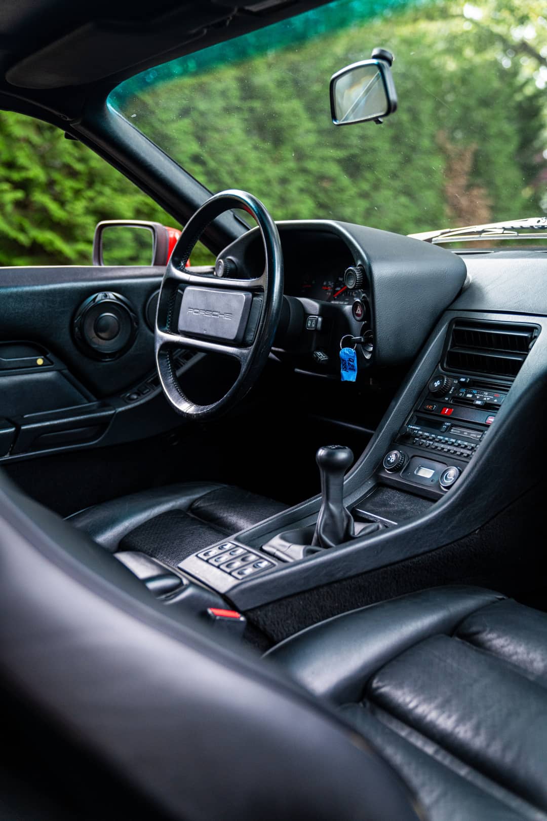1988 Porsche 928 S4 — photo 34