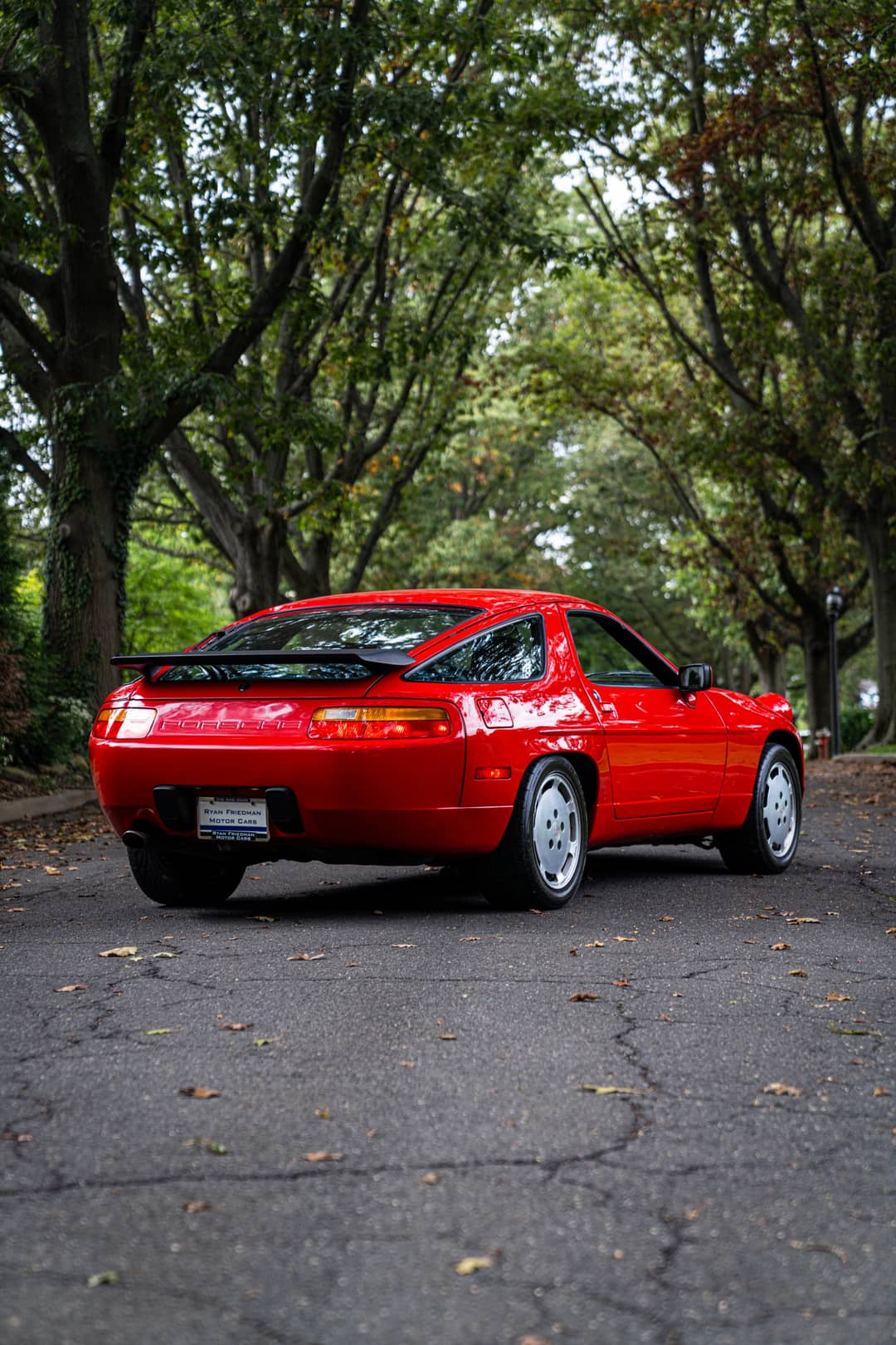 1988 Porsche 928 S4 — photo 9